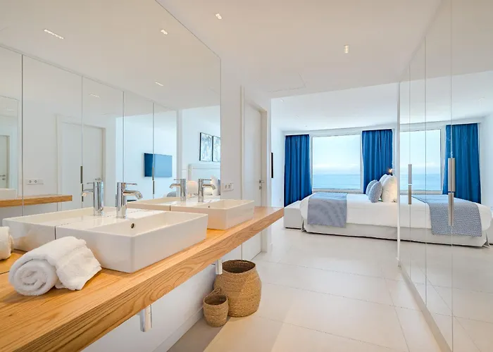 Aquasuites Luxury B06 At Gigantes * Acantilado de los Gigantes